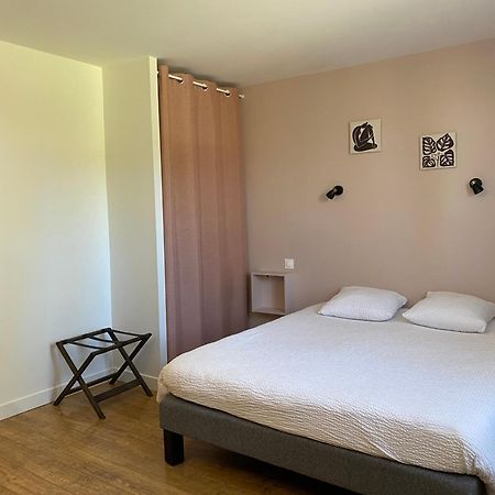 Logis Hotel Le Clos Pite Préchacq Kültér fotó
